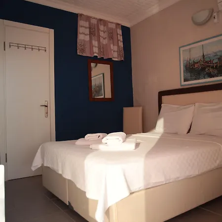 Tunc Hotel