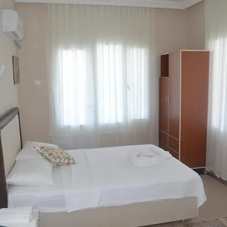 Tunc Hotel 3*
