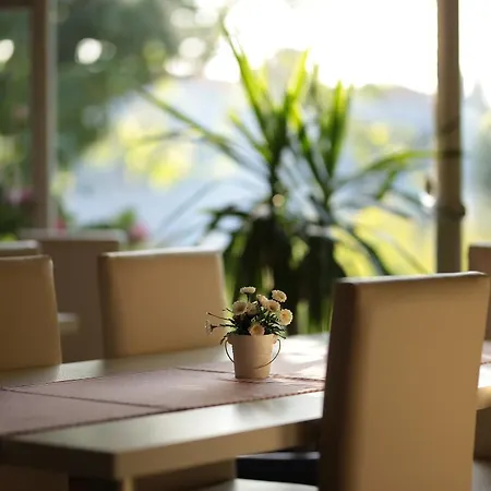 Tunc Hotel Ayvalı
