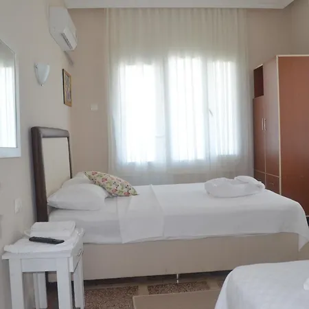 Tunc Hotel 3*