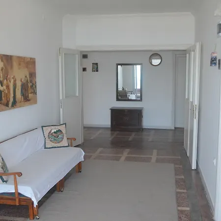 Otel Tunc Ayvalı