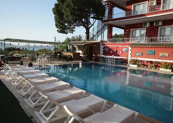 Tunc Hotel 3*